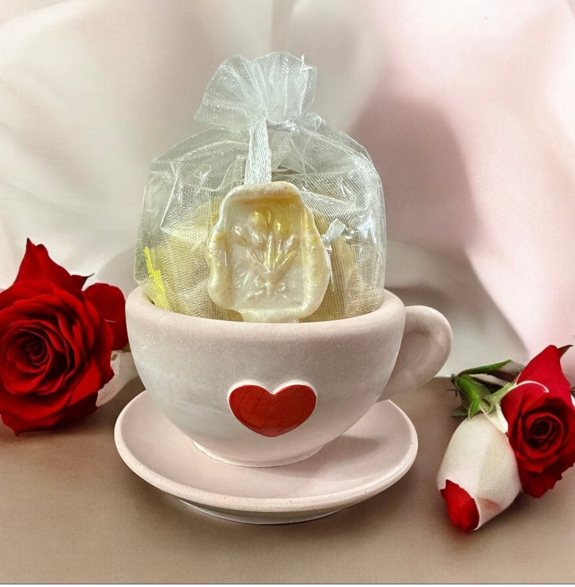 Natural Safflower, Castor Oil & Honey Body Soap in Handmade Red Heart Cup & Plate Treasure Holder Duo
