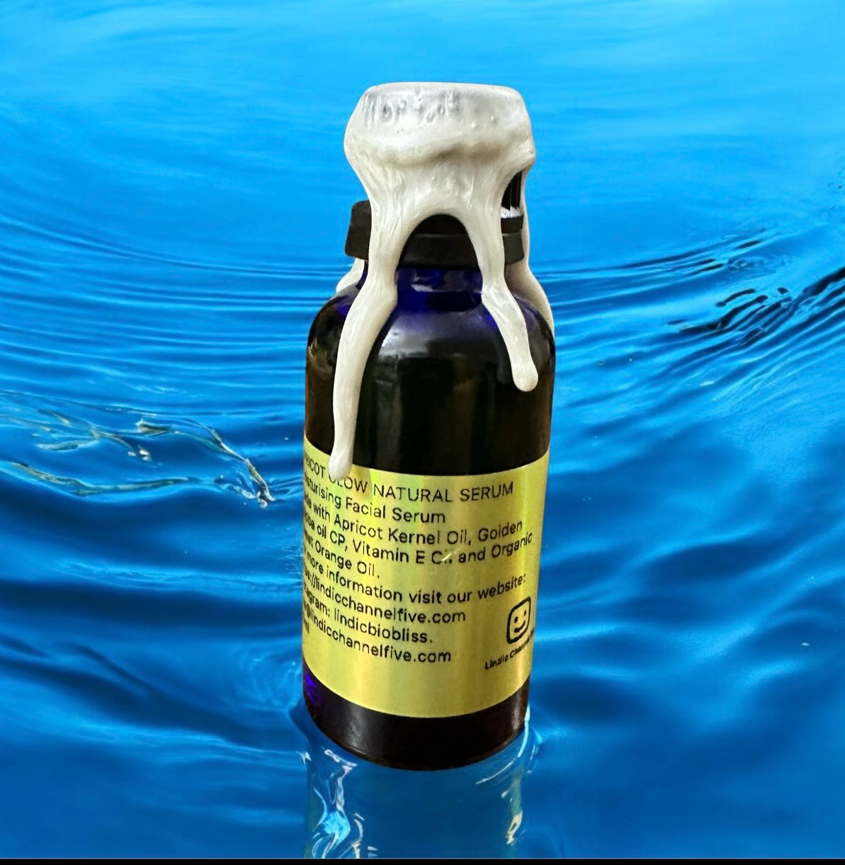 Apricot Glow Moisturising Facial Serum 30 Ml