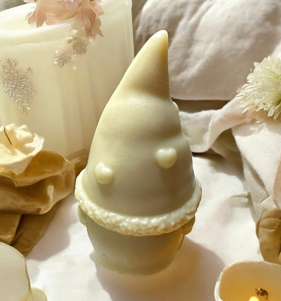 Castor oil, frankincense & Mirth fragrance body soap Cutie Gnome 55g