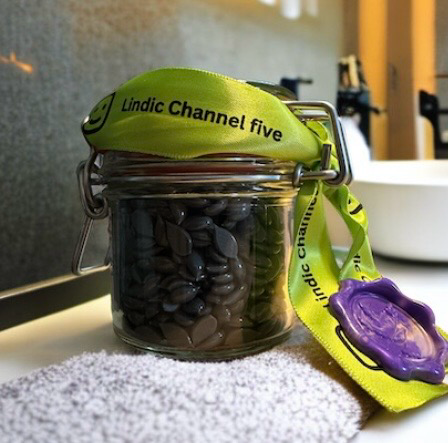 Charcoal D/Tox hot film wax pellets