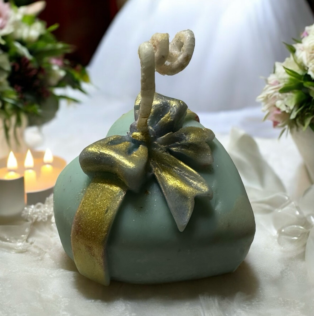 Soy & Coconut wax candle, Heart, Egyptian cotton