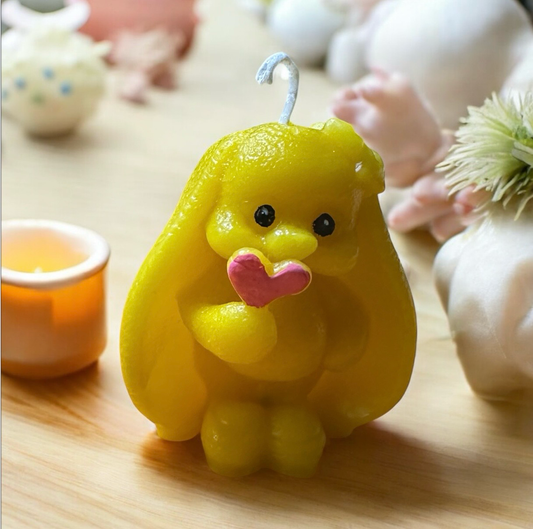 100% Beeswax Sweet Bunny Smoky Orchid & Cacao Candle