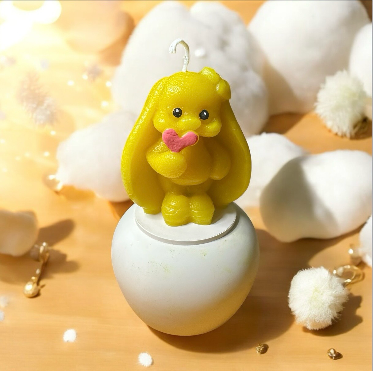 100% Beeswax Sweet Bunny Smoky Orchid & Cacao Candle