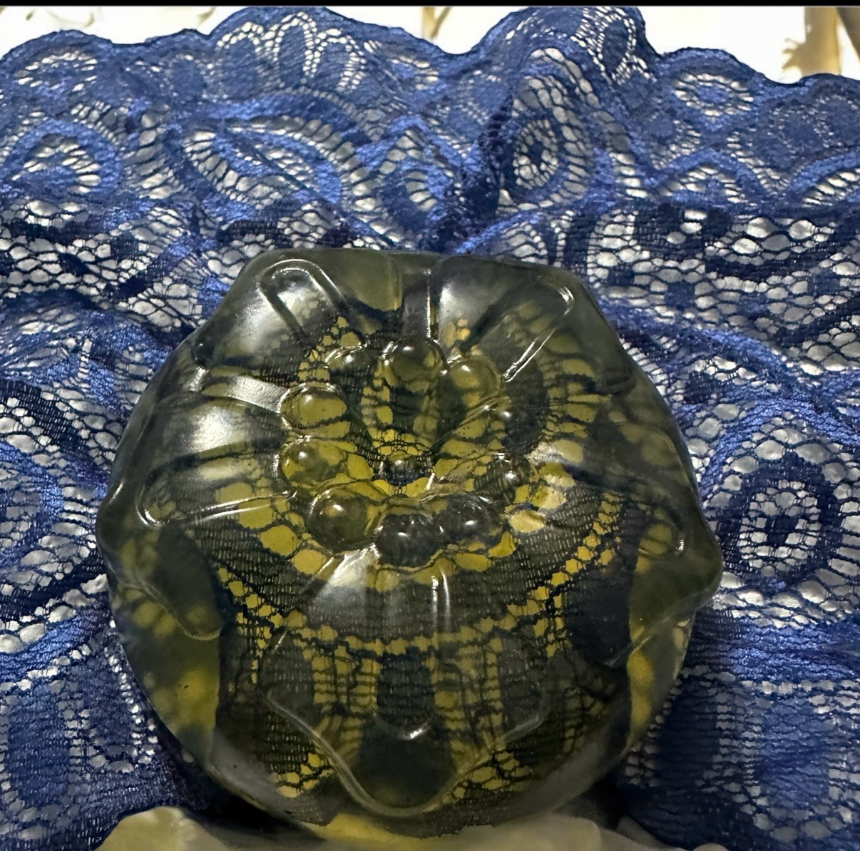 Bergamot, Patchouli, Honey…..in Blue Body Soap 120g