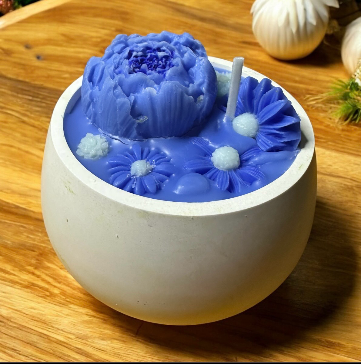 Blue Flower Soy Candle French vanilla essence