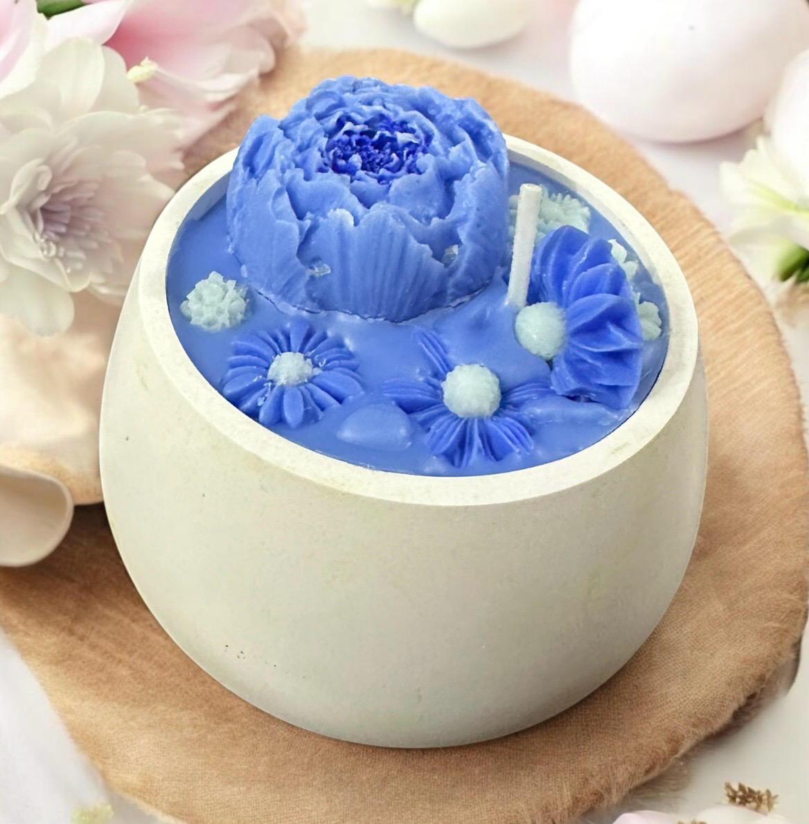 Blue Flower Soy Candle French vanilla essence