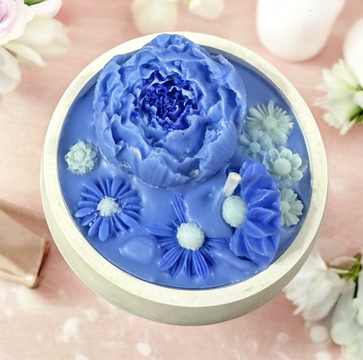 Blue Flower Soy Candle French vanilla essence