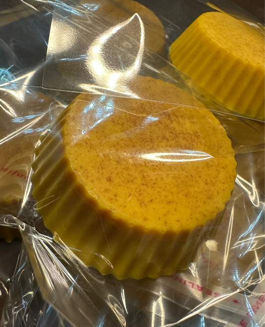 Mango Butter, Castor oil, Honey Natural Body Soap 40g